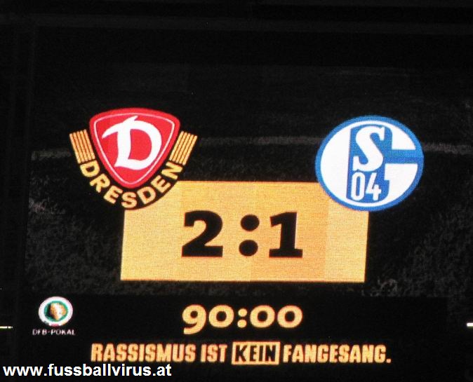 18.8.2001SG Dynamo Dresden - FC Schlake 04 2-1 DFB Pokal